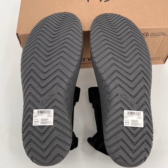 Clarks Wesley Bay Size 10M Black Synthetic Hook Loop Trail Tread Sandal - Picture 11 of 12